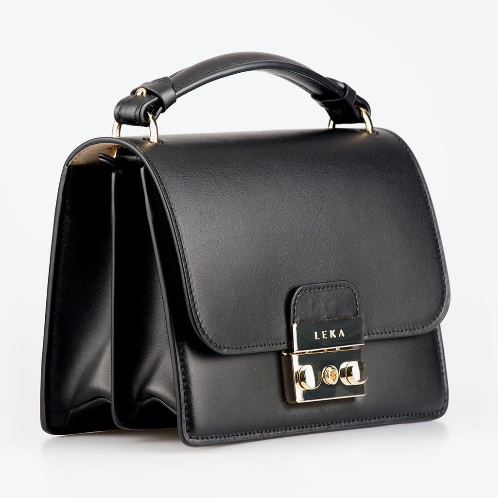 【LYN】Flora ショルダーバッグ ブラック Flora Shoulder Bag Black : ร้านลินออนไลน์อย่างเป็นทางการ